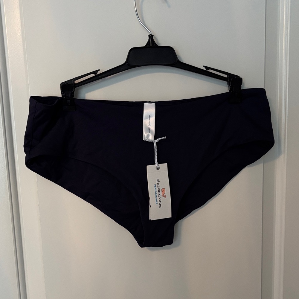 New! Vineyard Vines NWT Boy Short Swim Bottom Navy Blue Large